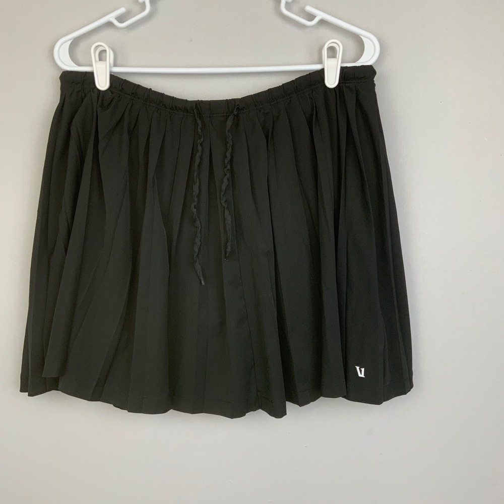 Vuori Sz XL Clementine Black Pleated Skirt Skort Pocket Drawstring Golf Tennis
